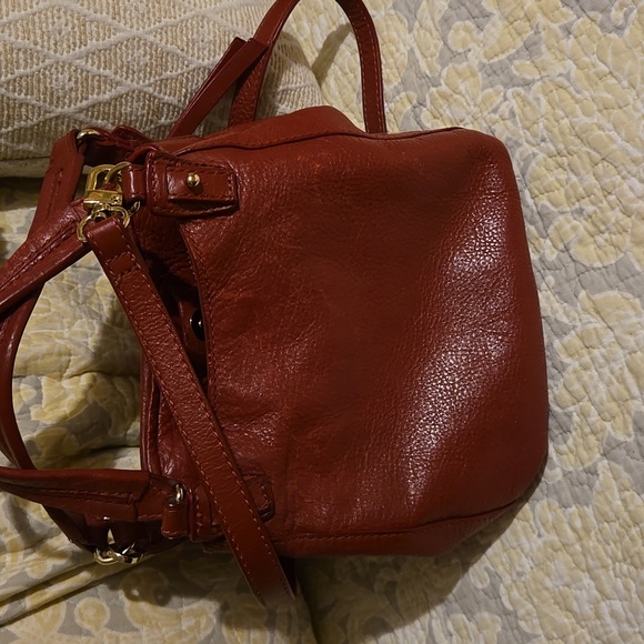Kooba Elegant Red Leather Handbag - Picture 3 of 8